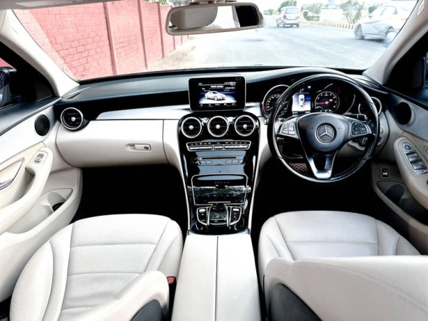 mercedes-benz-c-class-c180-big-7