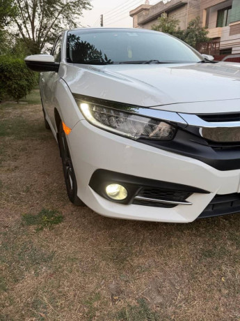 honda-civic-oriel-18-i-vtec-cvt-2021-big-4
