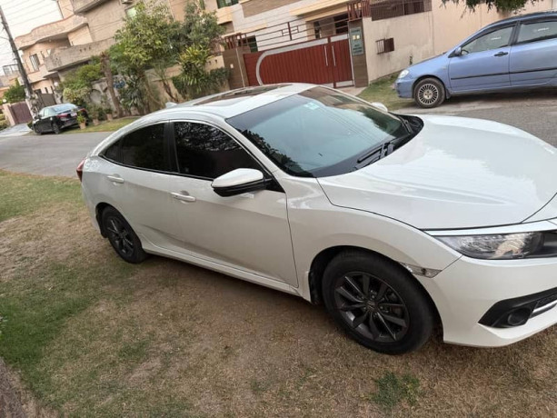 honda-civic-oriel-18-i-vtec-cvt-2021-big-6