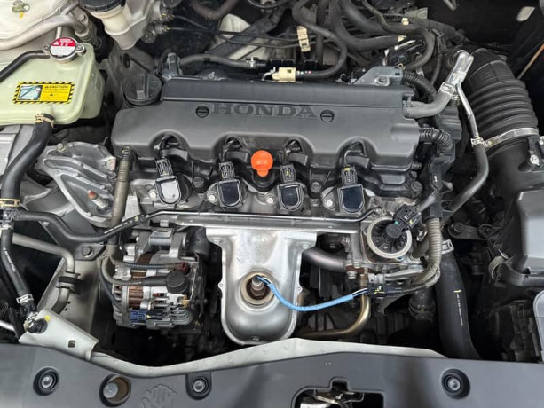 honda-civic-oriel-18-i-vtec-cvt-2021-big-10