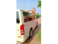 toyota-hiace-2013-small-3