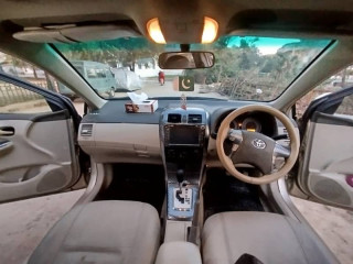 toyota-corolla-altis-2010