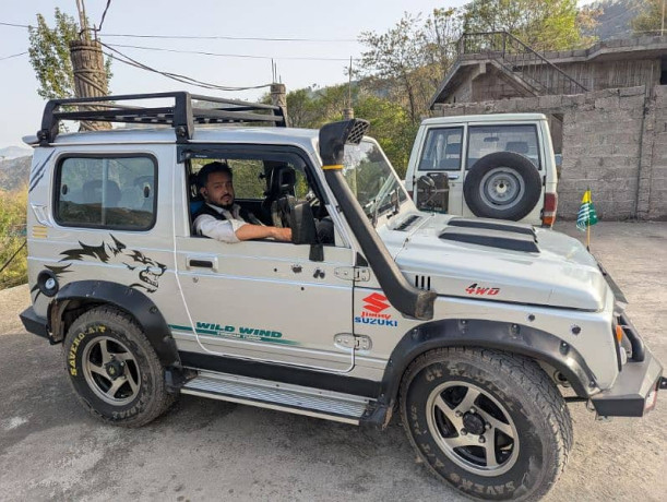 suzuki-jimny-1998-big-0