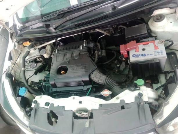 suzuki-cultus-201718vxr-big-5
