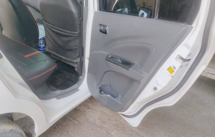 suzuki-cultus-201718vxr-big-3