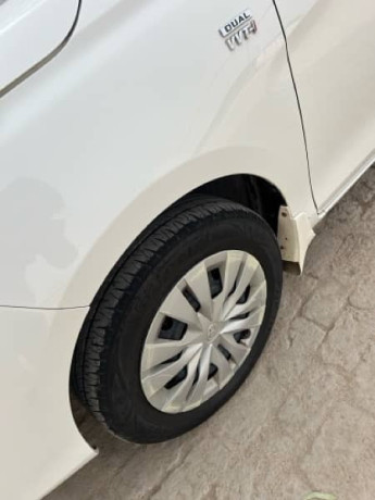 toyota-yaris-2022-big-4