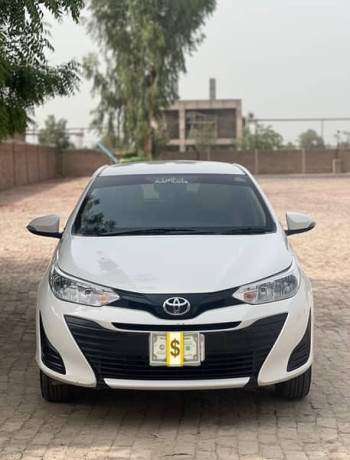 toyota-yaris-2022-big-0