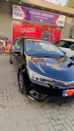 toyota-corolla-xli-2019-big-1