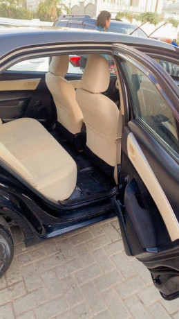toyota-corolla-xli-2019-big-7