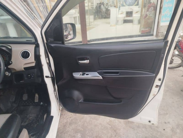 suzuki-wagon-r-2018-big-5