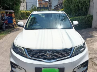 proton-x70-premium-fwd-2022
