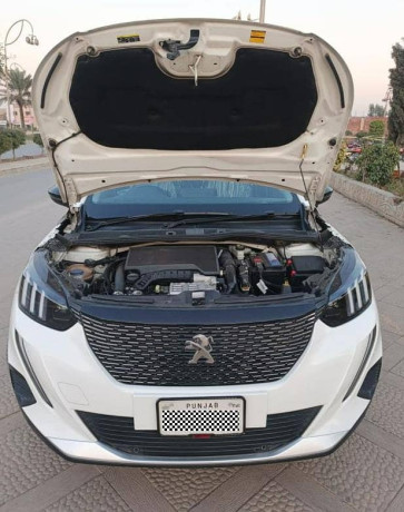 peugeot-2008-allure-2022-fwd-12l-turbo-charge-big-8