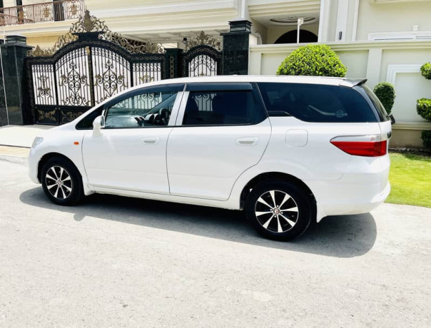 honda-airwave-15-automatic-better-than-city-civic-corolla-cultus-big-8