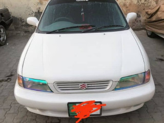 suzuki-baleno-2000