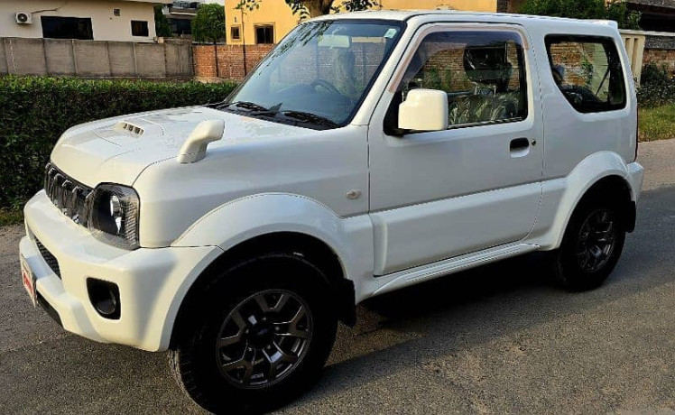 suzuki-jimny-2019-turbo-hud-shape-1328cc-sale-in-gujranwala-big-2