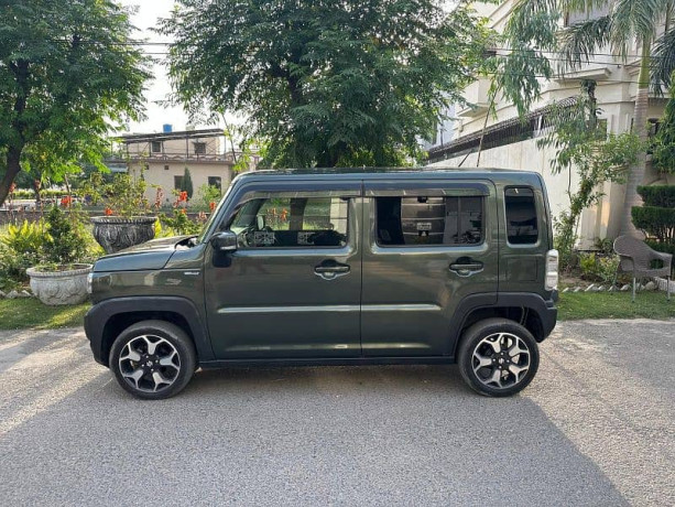 suzuki-hustler-2022-big-2