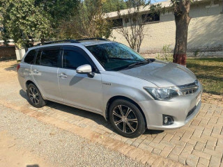 toyota-corolla-fielder-2013-or-2017-ki-rigesterd
