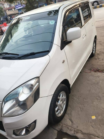 suzuki-wagon-r-2018-big-1