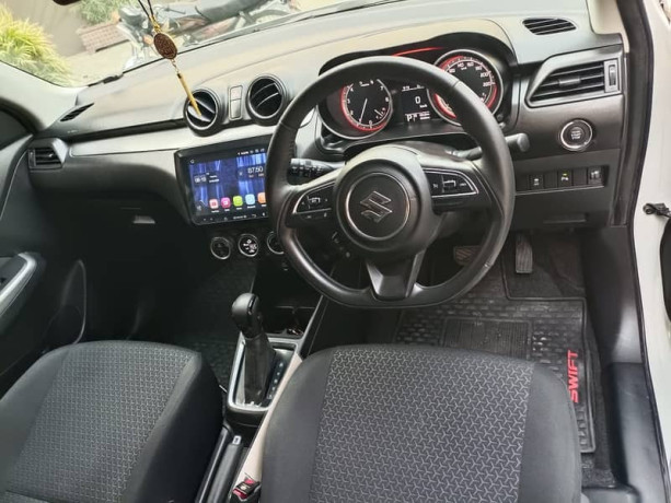 suzuki-swift-2024-glx-big-6