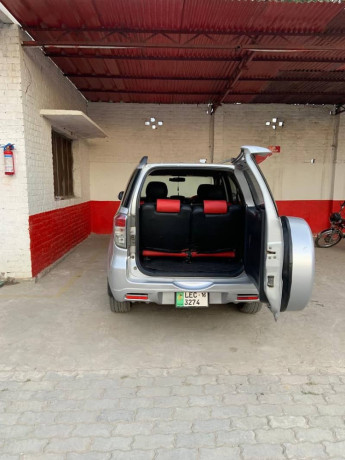 daihatsu-terios-2013-big-6