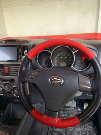 daihatsu-terios-2013-big-9