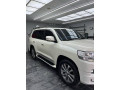 toyota-land-cruiser-v8-ax-package-small-8