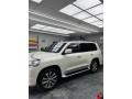 toyota-land-cruiser-v8-ax-package-small-3