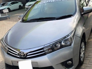 toyota-corolla-gli-2014