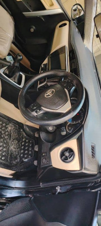 toyota-corolla-xli-2019-big-6