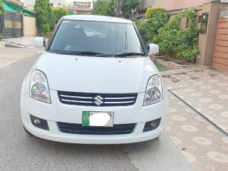 suzuki-swift-dlx-automatic-2018
