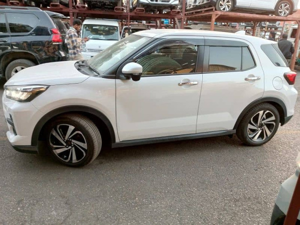 toyota-raize-z-package-big-1