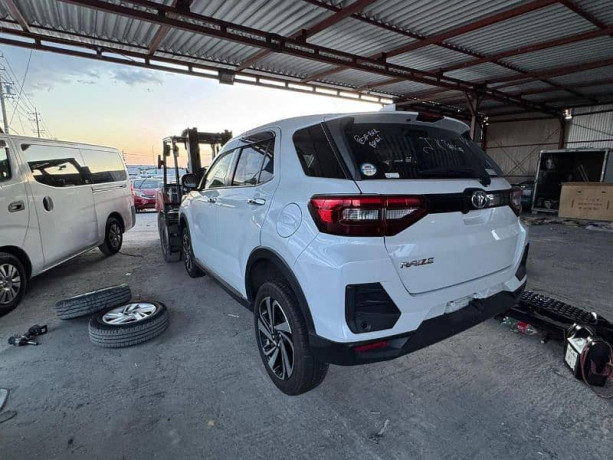 toyota-raize-z-package-big-7