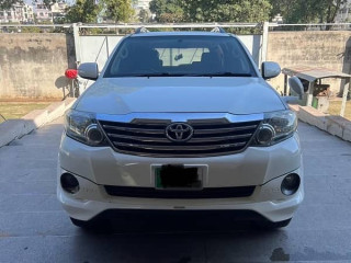 toyota-fortuner-2015-trd-sportivo