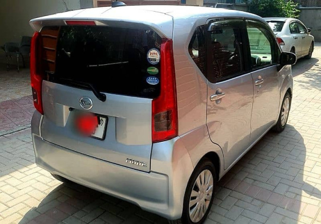 daihatsu-move-2015-big-2