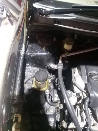 toyota-corolla-xli-2005-big-11