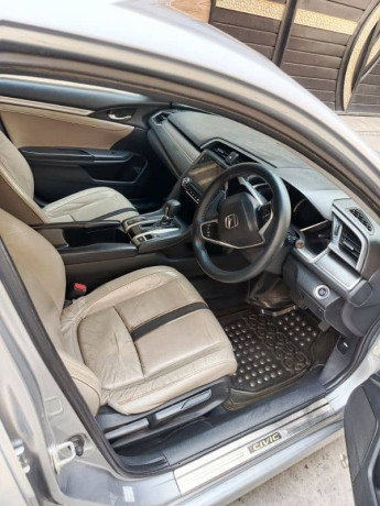 honda-civic-vti-oriel-prosmatec-2017-big-8