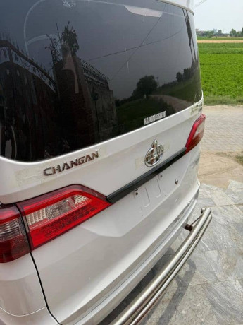 changan-karvaan-2021-big-10