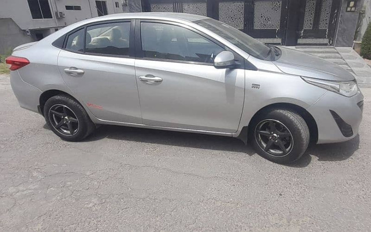 toyota-yaris-13-2021-big-3