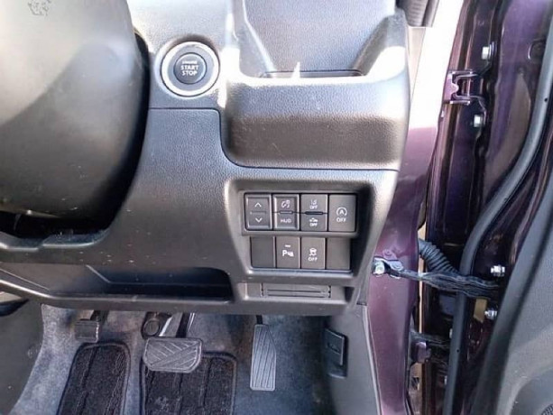 mazda-flair-2024-big-12