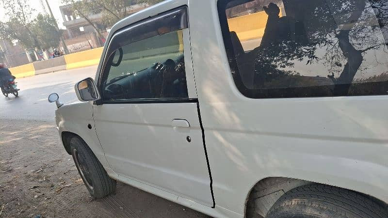 pajero-mini-2017-better-alto-wagon-r-mira-move-city-corolla-big-4
