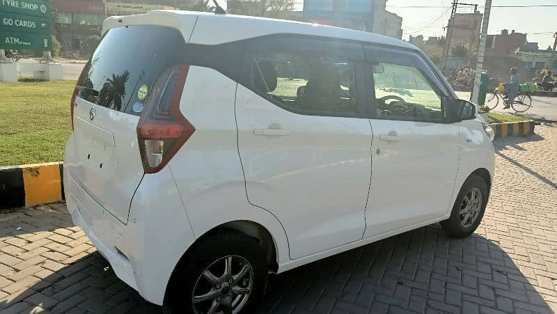 nissan-dayz-2021-big-8