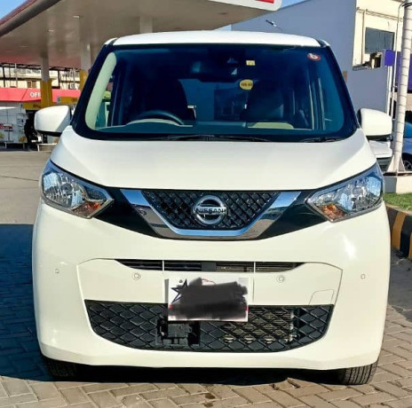 nissan-dayz-2021-big-0