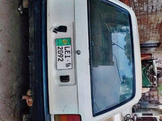 daihatsu-charade-1985