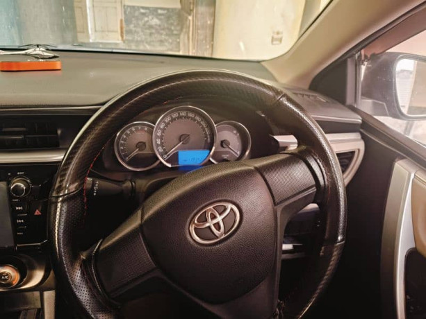 toyota-corolla-gli-2017-big-3