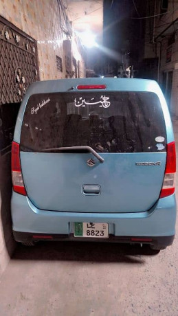 suzuki-wagon-r-2011-big-2