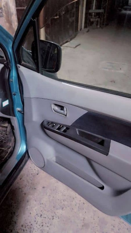 suzuki-wagon-r-2011-big-7