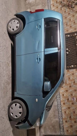 suzuki-wagon-r-2011-big-3