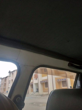 suzuki-mehran-vxr-2010-big-9