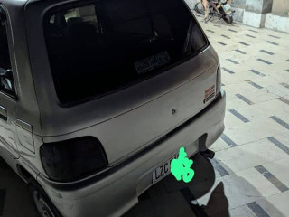 daihatsu-cuore-2004