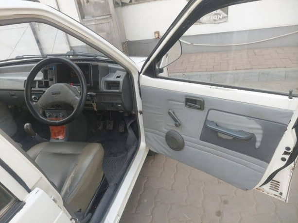 suzuki-mehran-vxr-2014-big-9